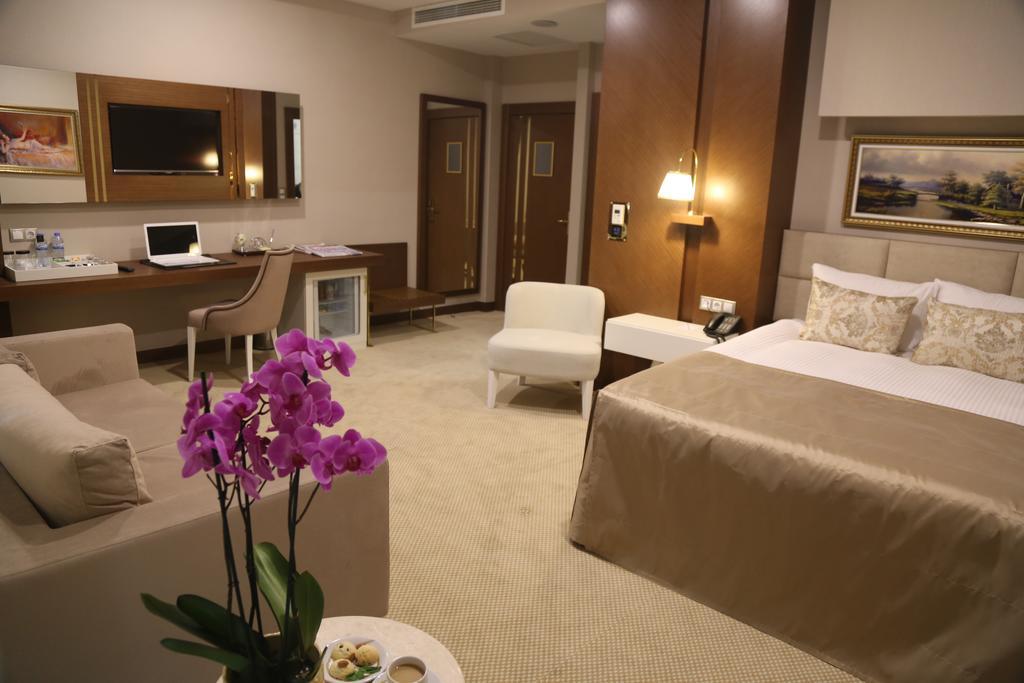 Vivaldi Park Hotel Άγκυρα Εξωτερικό φωτογραφία